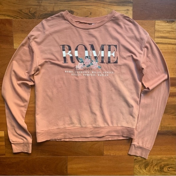 H&M Divided Rome Sweater - Picture 2 of 5